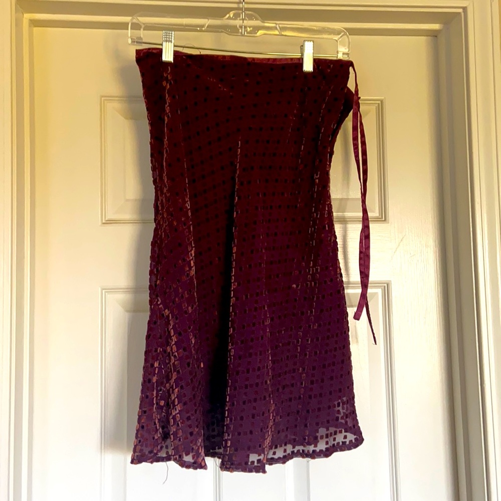 Cute FREE PEOPLE midi skirt